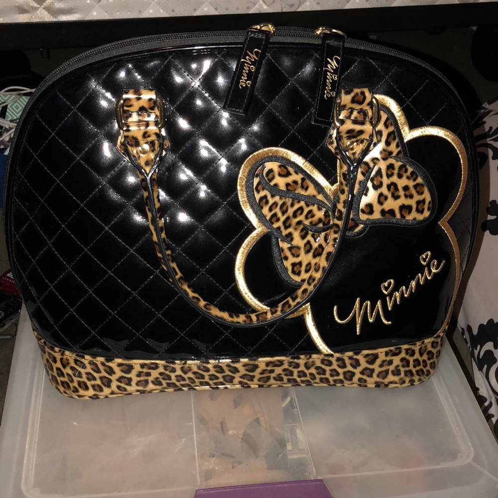 Minnie Cheetah Print Lounge Fly